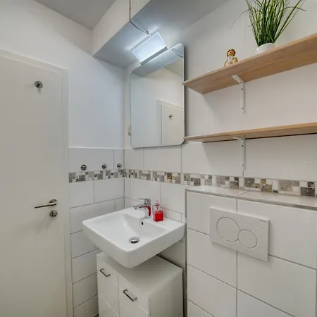 Haus Schoene Aussicht, App 2sb411